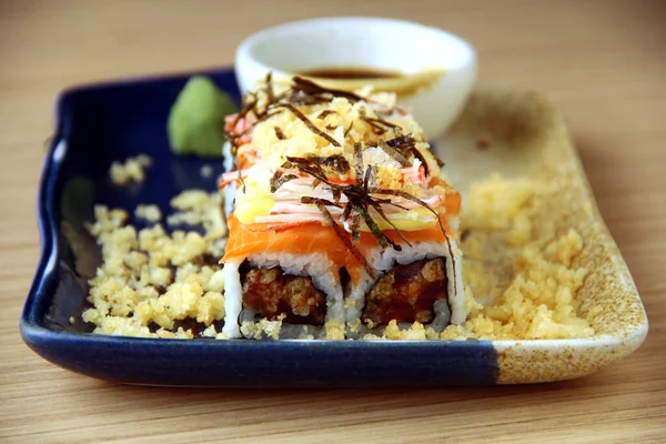 Photo Freshly Made Japanese Food Called Sushi Wasabi Soy Sauce — Stock fotografie