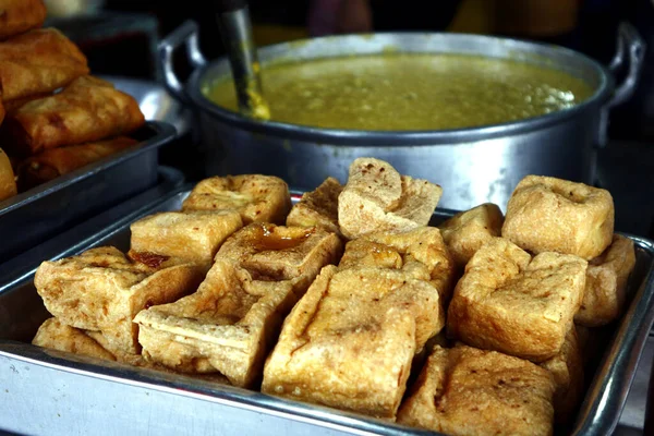 Photo Popular Filipino Food Called Lumpiang Toque Fried Mung Bean — Stok fotoğraf