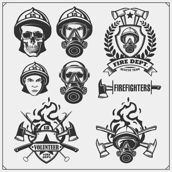 Набор Пожарных Эмблем Этикеток Элементов Дизайна Векторная Монохромная Иллюстрация — стоковый вектор