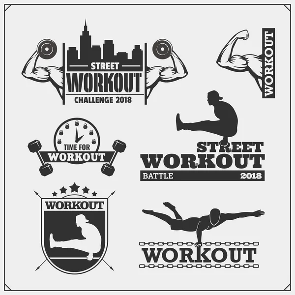 Conjunto Vectorial Street Workout Emblemas Etiquetas Fitness Ilustraciones Siluetas Deportistas — Vector de stock