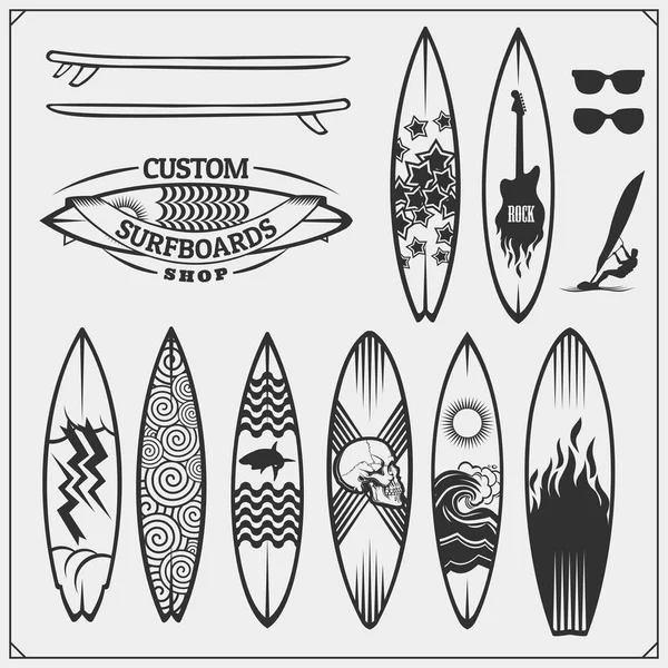 Conjunto Diferentes Pranchas Surf Ilustração Vetorial Emblemas Surf Ícones Rótulos — Vetor de Stock