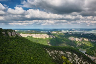 Çeviri: nazo82 Shagrathian