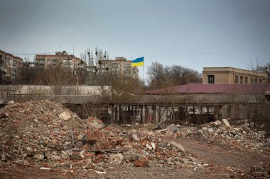 Binanın yıkıntıları. Donbass, Ukrayna.
