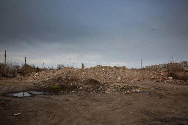 Binanın yıkıntıları. Donbass, Ukrayna.