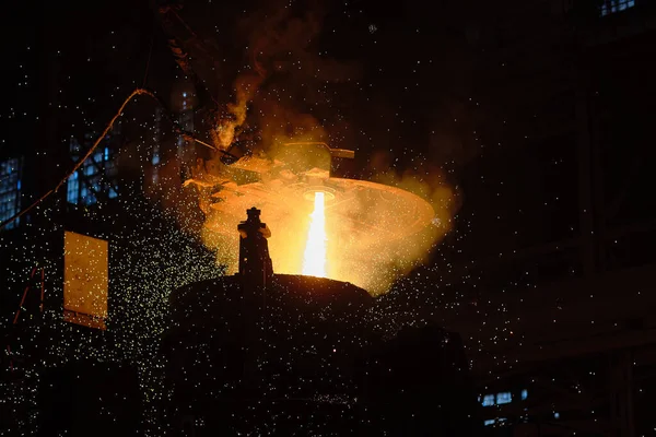 Metallurgia Lancio Lingotti Forno Arco Elettrico Negozio — Foto Stock