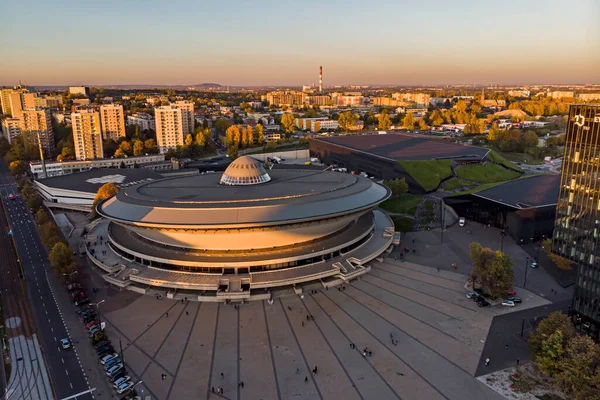 Spodek Spor ve Eğlence Salonu. Katowice, Polonya.