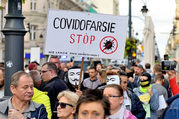 Marsz Anty Covid Łodzi Setki Ludzi Bez Masek Krzyczało Wolność — Zdjęcie stockowe