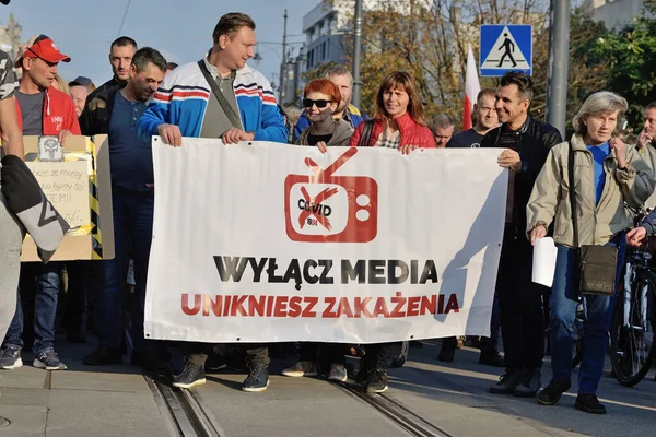 Marcia Covid Nella Città Lodz Centinaia Persone Senza Maschere Gridavano Foto Stock