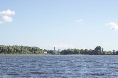 Elabuga şehir, Kama nehrinden Şeytan'ın yerleşim, iskeleye görünümü