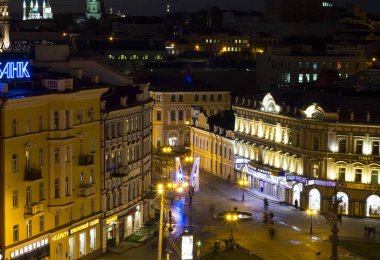 Kazan şehri, çatıgece manzarası, Bauman caddesi, çan kulesi