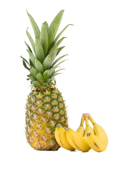 Egy Csomó Sárga Friss Banán Egy Érett Ananász Elszigetelt Fehér — Stock Fotó