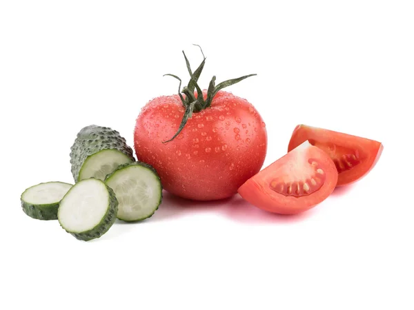 Verduras Frescas Aisladas Sobre Fondo Blanco Grupo Pepinos Verdes Rodajas — Foto de Stock