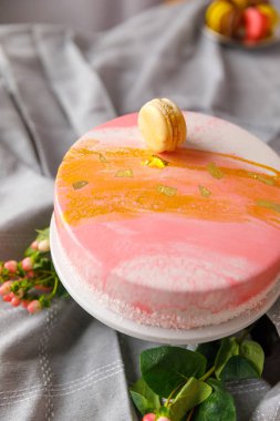 Güzel pasta. kek ve kurabiye. Top kek, kek ve diğer tatlı tatlılar tatlı tatil büfe