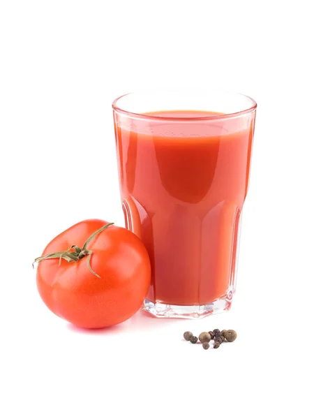 Jugo de tomate fresco aislado sobre fondo blanco —  Fotos de Stock