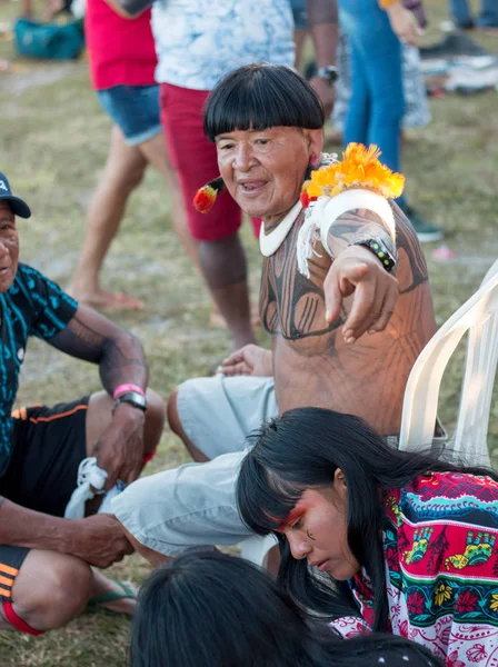 Brasília Brasil Abril 2019 Índios Indígenas Diferentes Partes Brasil Descem — Fotografia de Stock