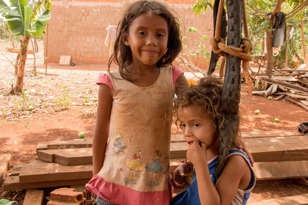 Planaltina Goais Brazil October 2018 Two Little Sisters Playing Backyard — Stock Photo, Image