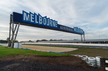 Phillip Island, Avustralya - 24 Mayıs 2015: Phillip Island Ciruit bir araba ve motosiklet yarış devre bir araba ve motosiklet devre yarış.