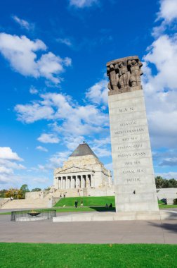 Melbourne, Avustralya - 5 Mayıs 2018: Kings etki alanında bir Dünya Savaşı 1 anıt anma tapınak olduğunu. 1934 yılında açıldı.