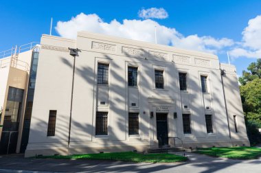 Melbourne, Avustralya - 5 Mayıs 2018: Victoria Ulusal sulak 1853 yılında kurulmuştur. Yapı içinde Kraliyet Botanik Bahçeleri 1934 yılında inşa edilmiştir.