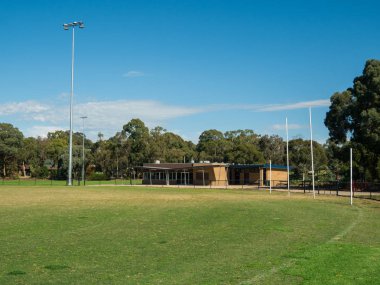 Heatherdale rezerv Mitcham banliyö Melbourne Kriket ve Avustralya Futbolu için kullanılan bir oval şekil.