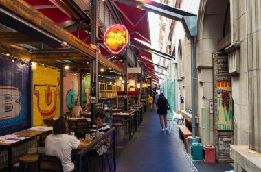 Mamas Buoi Merkezi Melbourne GPO'da yanında posta Lane'de.