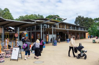 Werribee açık aralığı Hayvanat Bahçesi Melbourne Batı fringe üzerinde.