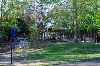 Dış ringwood Park Gölü'nde Piknik barınak