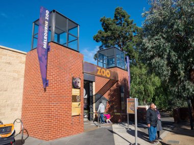 Parkville'deki Royal Melbourne Zooloji Bahçeleri'ne giriş.