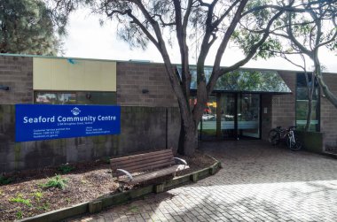 Melbourne 'un güneydoğu banliyösündeki Seaford Halk Merkezi