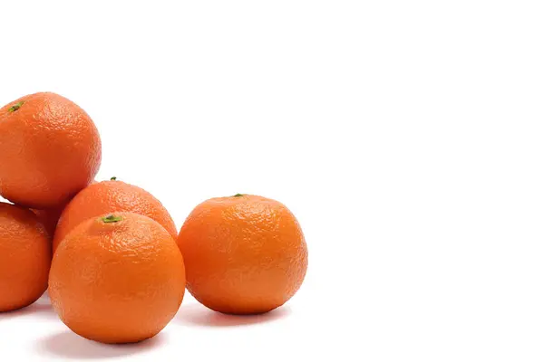 Mandarine Oder Mandarine Isoliert Auf Weißem Hintergrund — Stockfoto