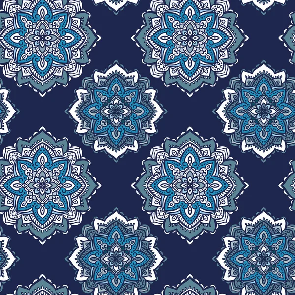 Mandala dekoratif sorunsuz vektör desen. Sürekli değişen çiçek süsler ile mavi arka plan. Etnik el çekilmiş doku