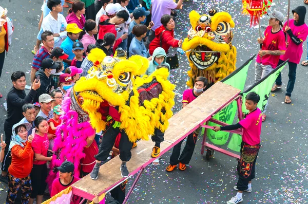 Binh Duong Vietnam Marzo 2018 Festival Danza Dragones Monje Calle — Foto de Stock