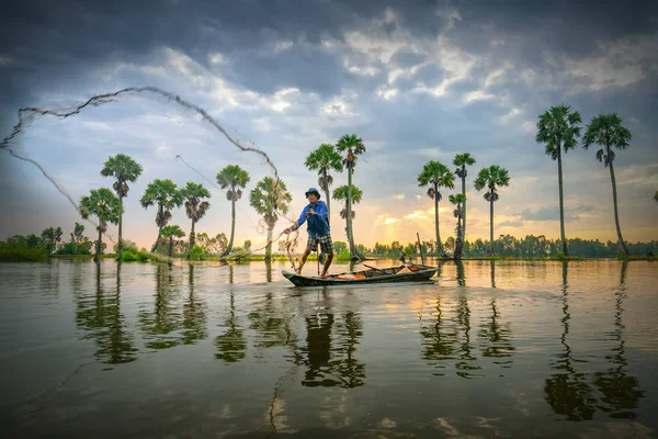 Een Giang Vietnam September 2018 Unidentified Vissers Vis Net Vis — Stockfoto