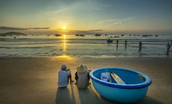 Mui Vietnam September 2018 Das Ältere Paar Einem Schönen Strand — Stockfoto