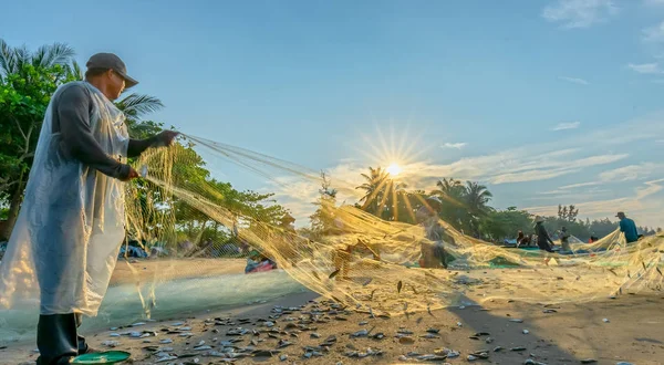 Phan Thiet Vietnam Eylül 2018 Balıkçılar Kıyı Balıkçı Köyü Yaşayan — Stok fotoğraf