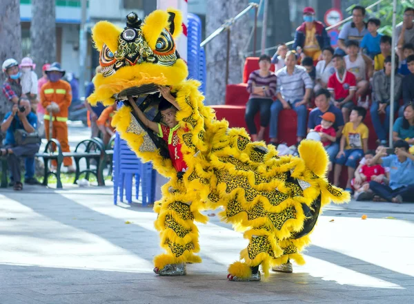 Chi Minh City Vietnam December 2018 Lion Dansen Concurrentie Podiumkunsten — Stockfoto