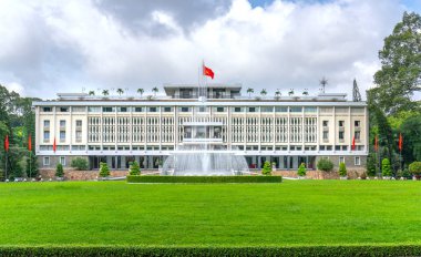 Ho Chi Minh şehri, Vietnam, 24 Ağustos 2018: Ho Chi Minh City, Vietnam'daki ulusal tarihi yerleri tanımak için başkan ve hükümetin çalışmaları olan Front View Yeniden Birleşme Sarayı