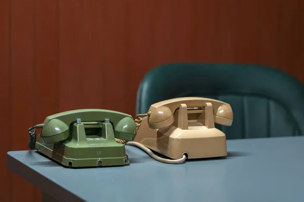 Старый Телефон Столе Изготавливаются Xix Веке Средство Коммуникации Голосом Времени — стоковое фото