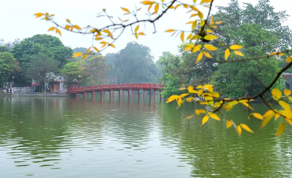 Architecturale Huc Bridge Dreigende Shake Bomen Meer Met Gewelfde Rode — Stockfoto