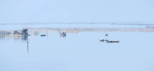 Kleine Fischerboote Bewegen Die Fischerei Der Lagune Einer Der Größten — Stockfoto