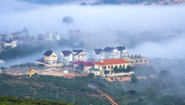 Stad Zinkt Een Mooie Ochtend Mist Nieuwe Dag Tropische Hooglanden — Stockfoto