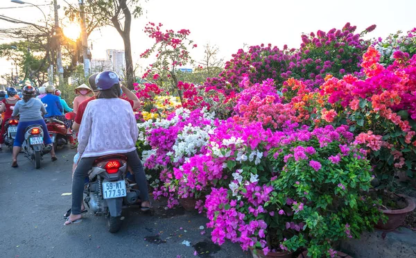 Minh Város Vietnam Február 2019 Nyüzsgés Felvásárlási Virágok Virágpiac Helyiek — Stock Fotó