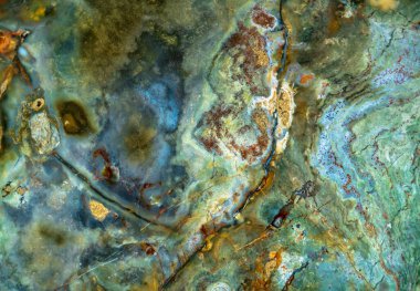 Soyut çizgilere sahip mineral taşları volkanik kayalardan oluşmuştur ve bu kayalar binlerce yıl boyunca doğada erimiş ve hızlandırılmıştır. Kapalı alanlarda döşeme ve duvar olarak dekore edilmişler.