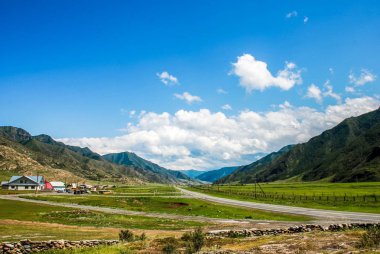 Dağ araba yolculuğu