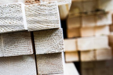 Ahşap ahşap çıta yığın depolama günlüğe kaydeder.