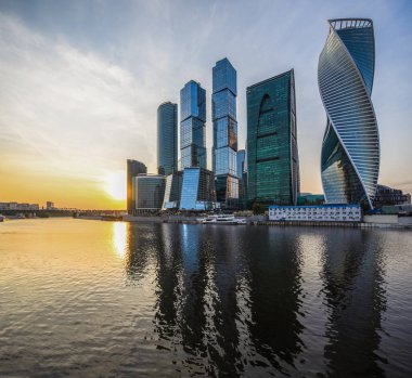 Şehir iş gökdelenler