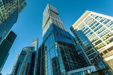 gökdelenler alt görünümü kadar