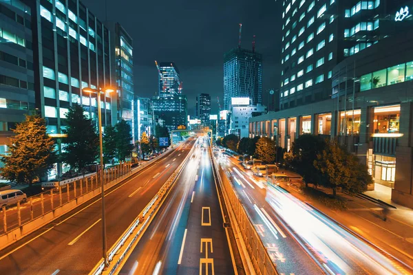 Weergave van de beweging wazig verkeer in Shibuya, Tokyo, Japan — Stockfoto