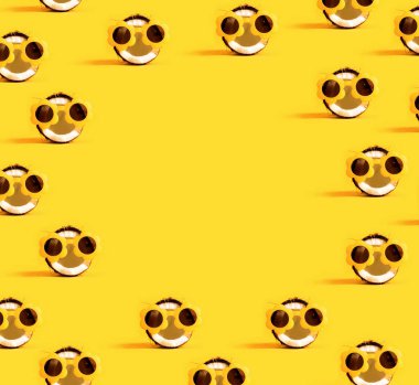 Serisi güneş gözlüğü takıyor Hindistan cevizleri