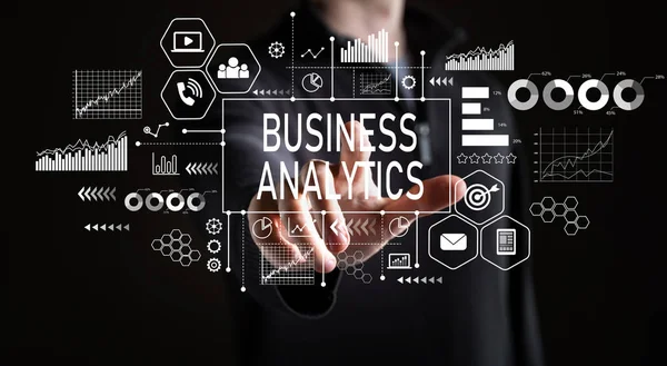 Business Analytics con uomo d'affari — Foto Stock